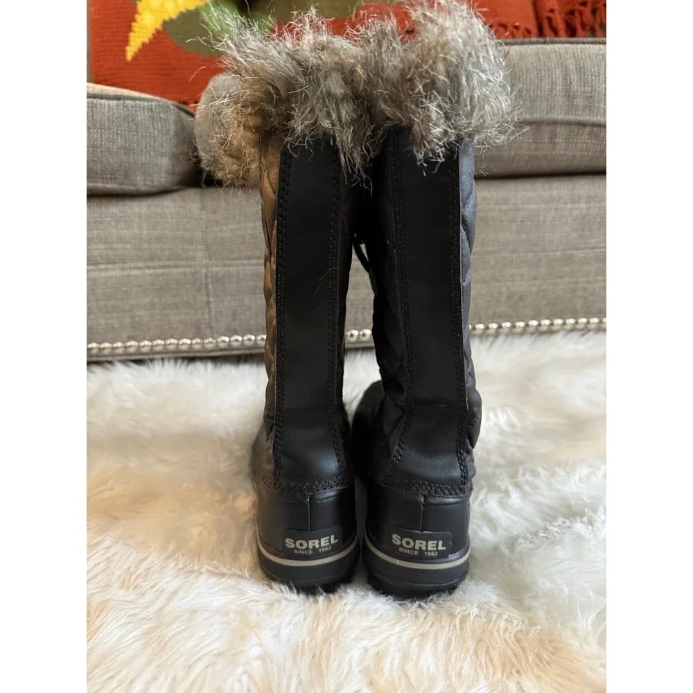 Sorel Black Quilted Waterproof Winter Boots with Faux Fur Trim - Size 8